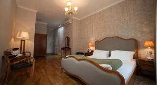 Гостиница Времена Года Москва Улучшенный двухместный номер с 1 кроватью-4
